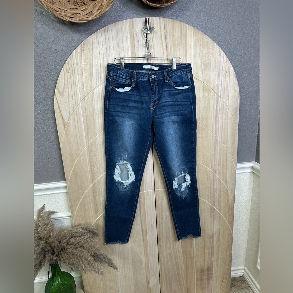 Distressed Blue Jeans Kancan Run Small